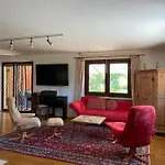 Gemuetliches Haus In Am Attersee *