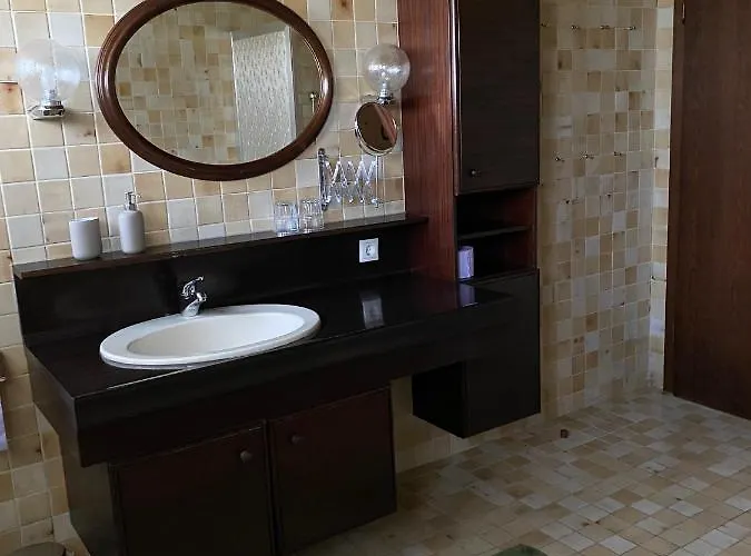 Gemuetliches Haus In Am Attersee זיוואלכן