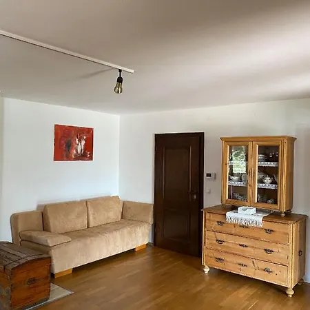 Gemuetliches Haus In Am Attersee